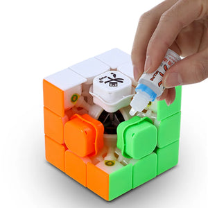 Dayan Tengyun M (V1), a smooth and responsive 3x3 magnetic speed cube for optimal performance.