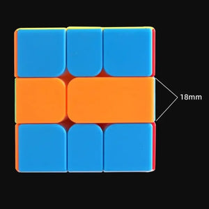SengSo Square Two, a challenging shape-shifting twist puzzle offering a unique solving experience with a square design
