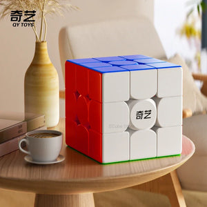 QiYi Warrior Plus 18cm, a large and durable 3x3 speed cube designed for smooth and fast solving.