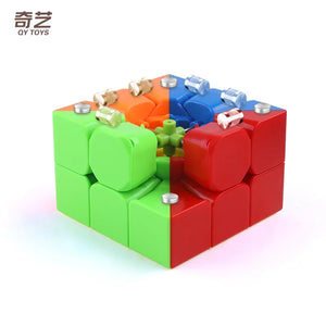 QiYi QiMeng Plus 9cm, a high-quality 3x3 speed cube with smooth turning and precise control.